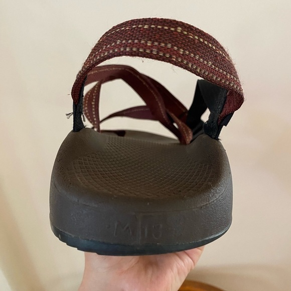CHACO Z2 BROWN BURGUNDY STRAPPY WATER HIKING SANDALS main image 8